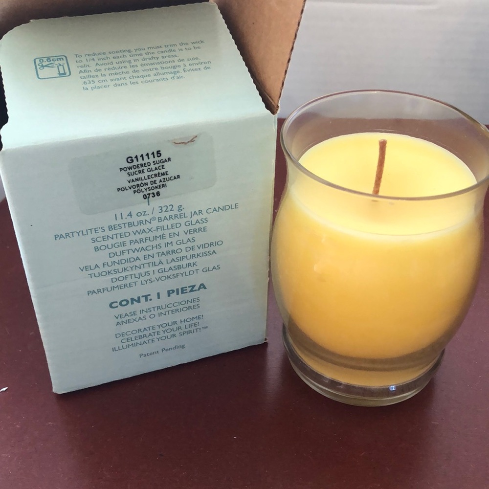 Party lite powdered sugar barrel jar candle